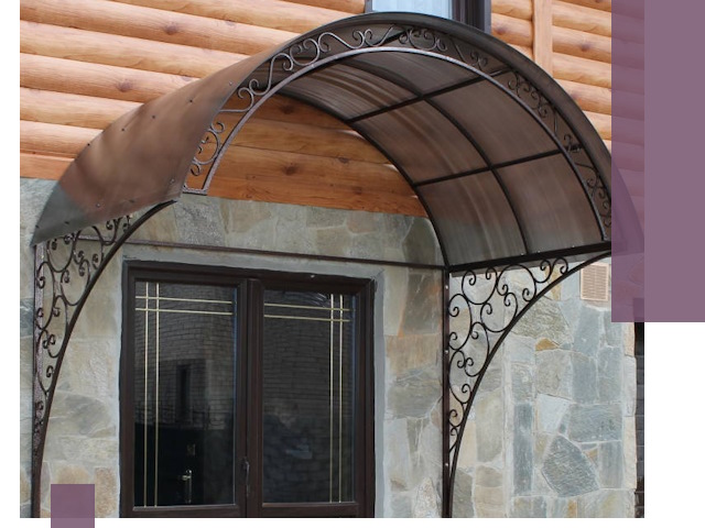 Арочные козырьки под ключ в Кирове-Чепецке: изготовление и монтаж