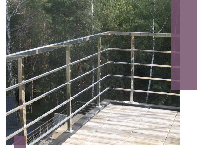 Парапеты из нержавеющей стали в Кирове-Чепецке — изготовление и монтаж