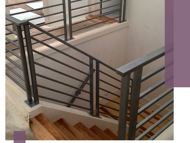 Изготовление поручней из металла и дерева в Кирове-Чепецке